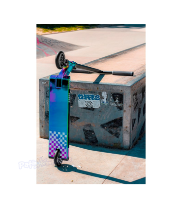Patinete Freestyle Slamm Assault Pro Scooter - Neochrome